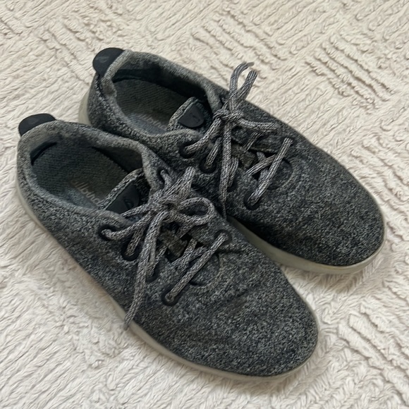 Allbirds Wool Runner size 9, natural grey with light grey sole - Picture 12 of 16
